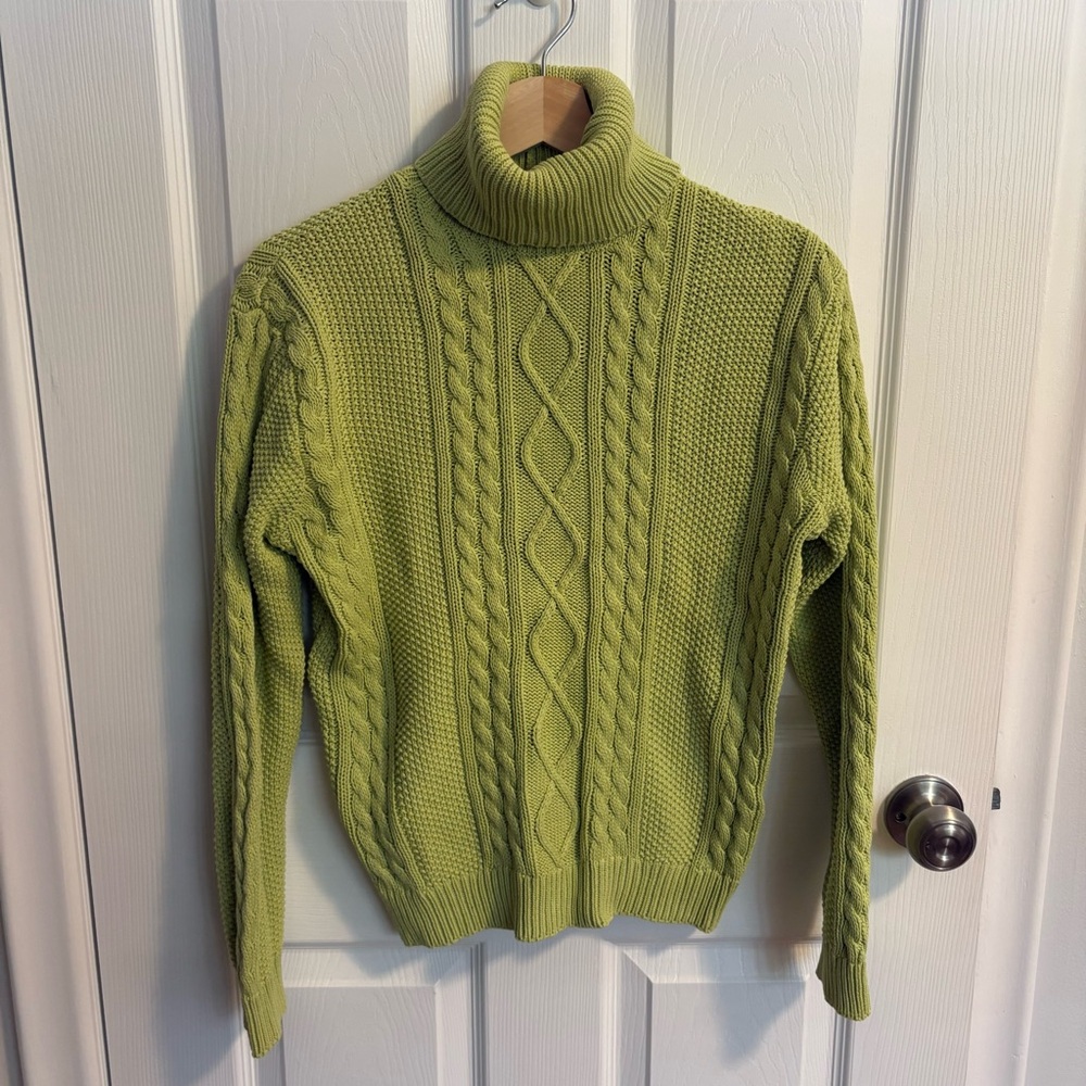 Jeanne Pierre Green Turtleneck Sweater